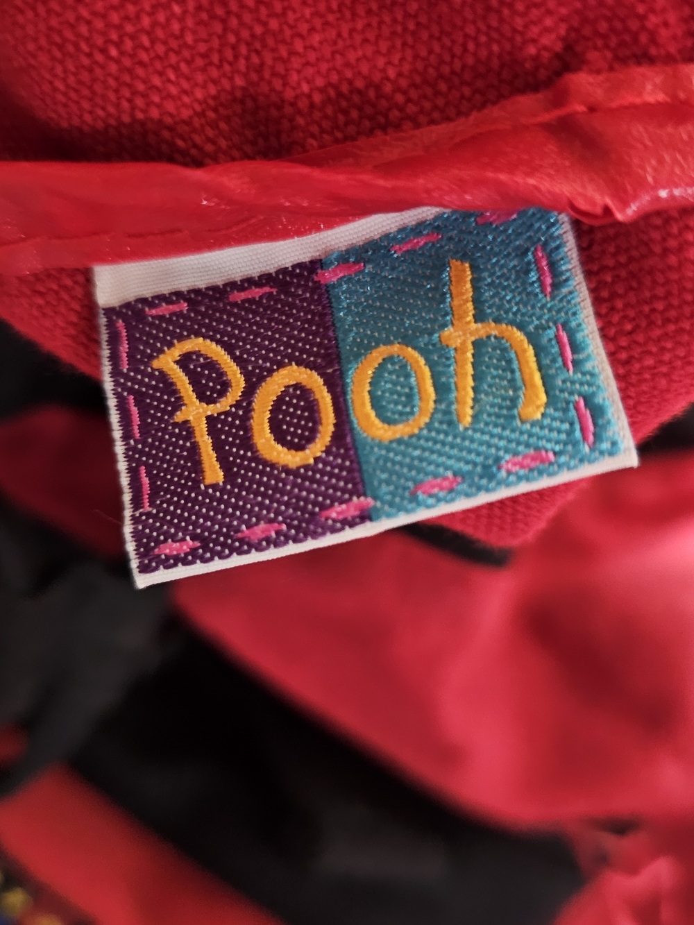 Winnie the Pooh Red Canvas Backpack with Pooh Plush Charm Y2K Vintage - Picture 6 of 8